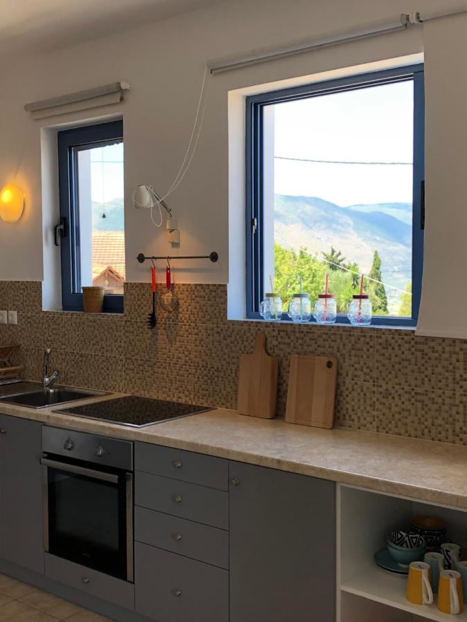 Villa Thea - Τhe View 1St Floor Áno Yerakaríon Dış mekan fotoğraf