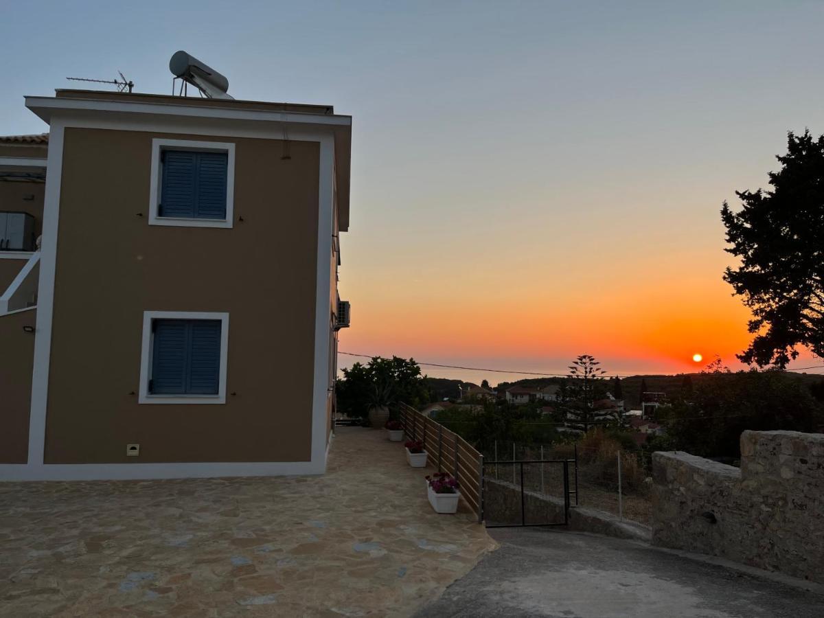 Villa Thea - Τhe View 1St Floor Áno Yerakaríon Dış mekan fotoğraf