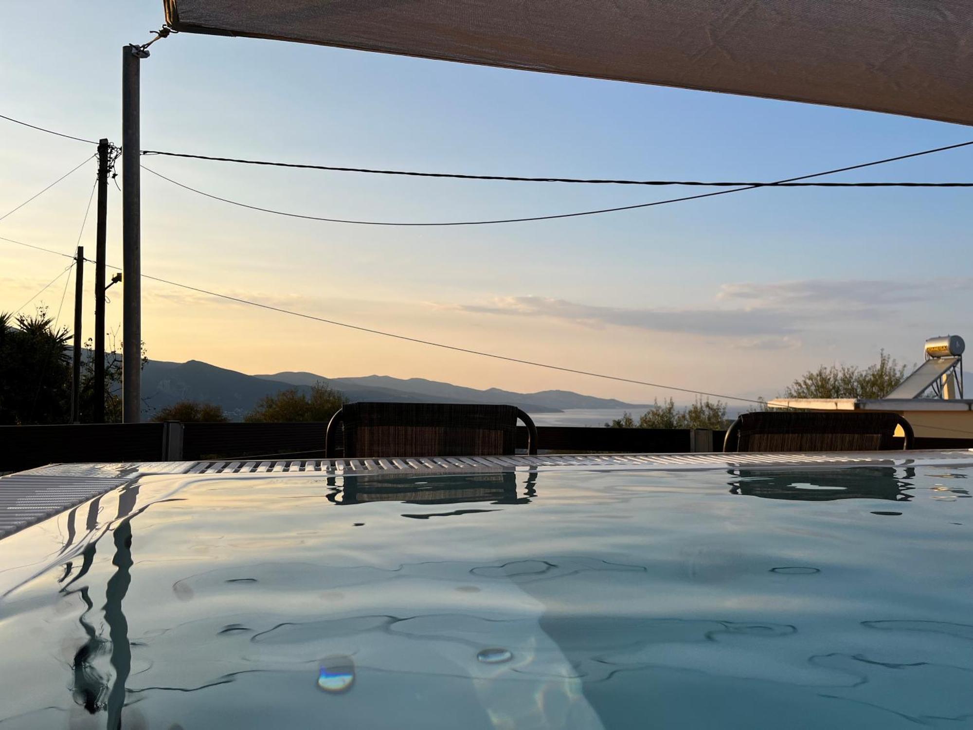 Villa Thea - Τhe View 1St Floor Áno Yerakaríon Dış mekan fotoğraf